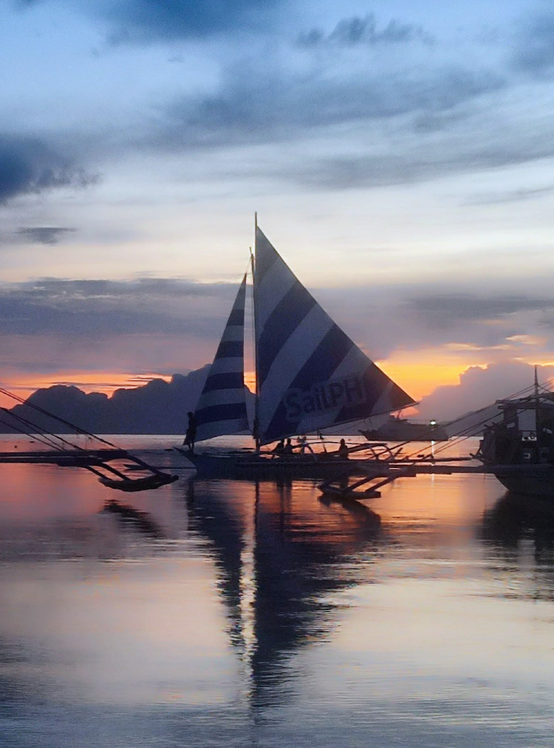 Croisière Privée au Coucher du Soleil en Paraw - El Nido